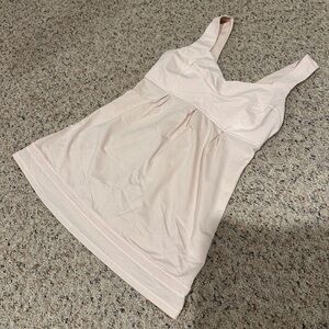 Lululemon maternity top- size 4